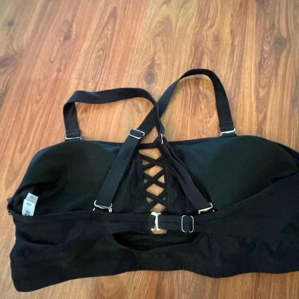 Daci nwt black